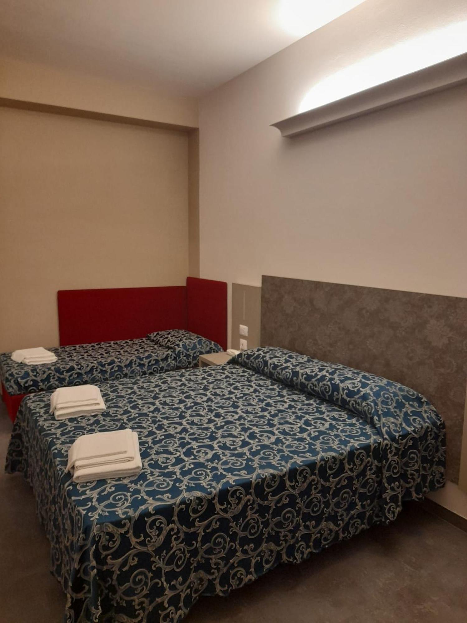 Hotel 2000 Rimini Exterior photo